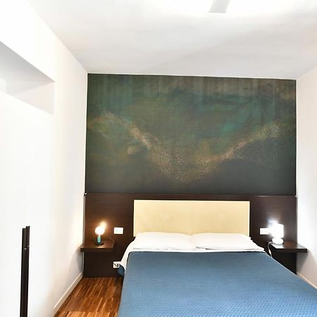 บีแอนด์บี ดอนนา เอเลโอโนรา Hotel มาเตรา ภายนอก รูปภาพ