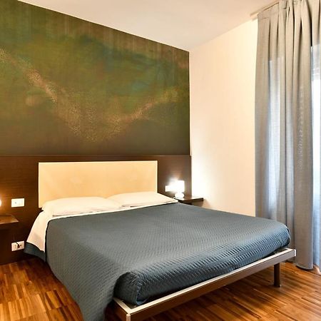 บีแอนด์บี ดอนนา เอเลโอโนรา Hotel มาเตรา ภายนอก รูปภาพ