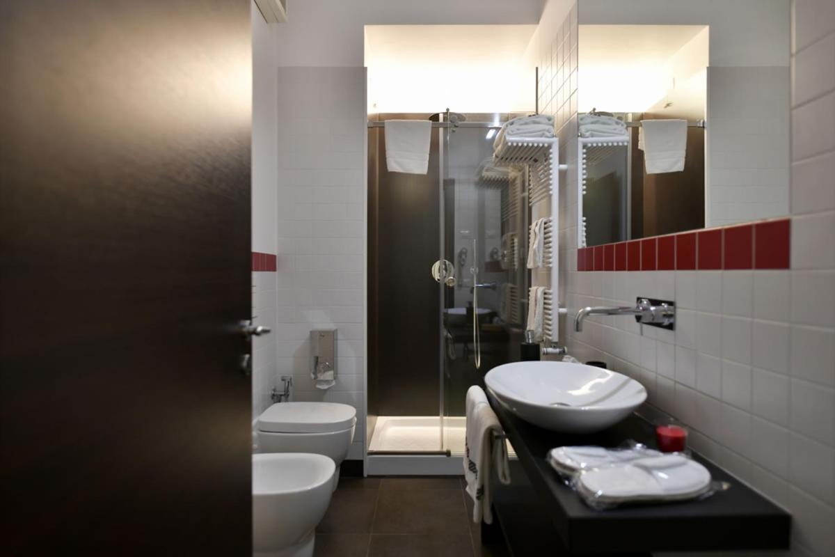 บีแอนด์บี ดอนนา เอเลโอโนรา Hotel มาเตรา ภายนอก รูปภาพ