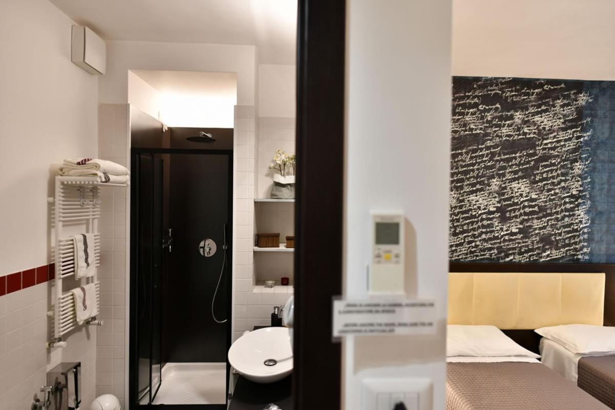 บีแอนด์บี ดอนนา เอเลโอโนรา Hotel มาเตรา ภายนอก รูปภาพ